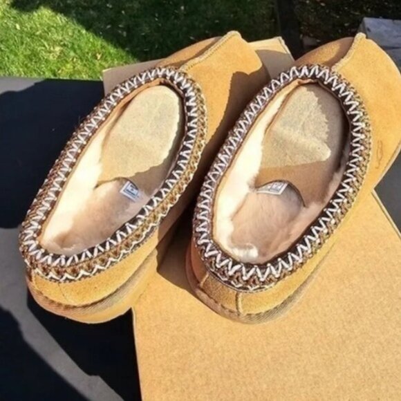 UGG Australia Tasman Chestnut Suede Slipper - Picture 2 of 5